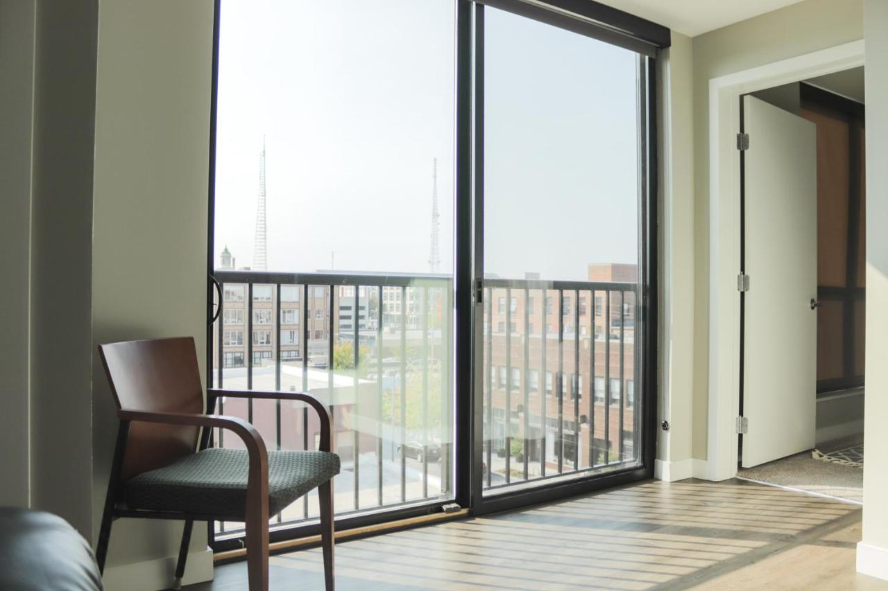 Sleepover Premier Downtown Des Moines Apartments Екстер'єр фото