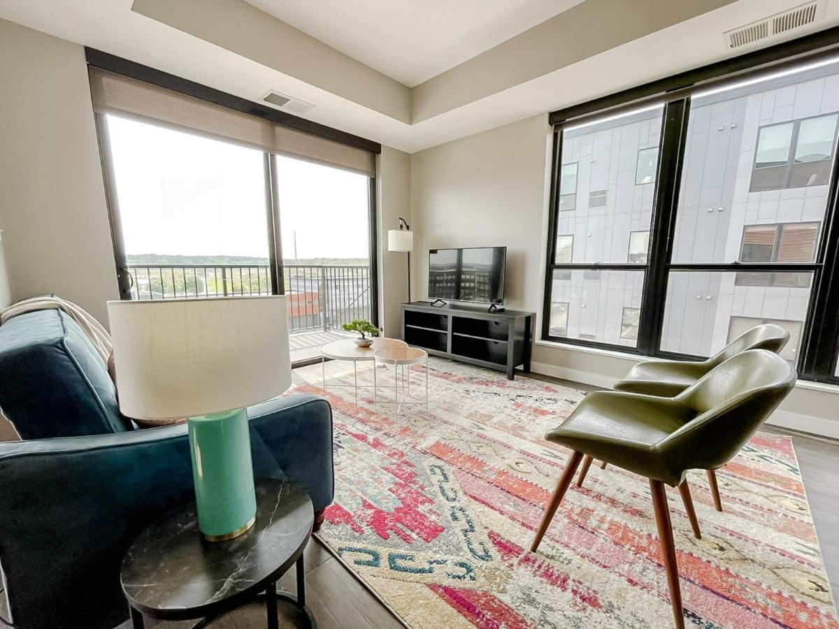 Sleepover Premier Downtown Des Moines Apartments Екстер'єр фото